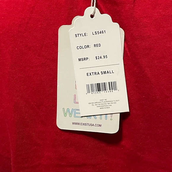 New, with tag, red Valentine’s Day crop top. - Picture 4 of 5